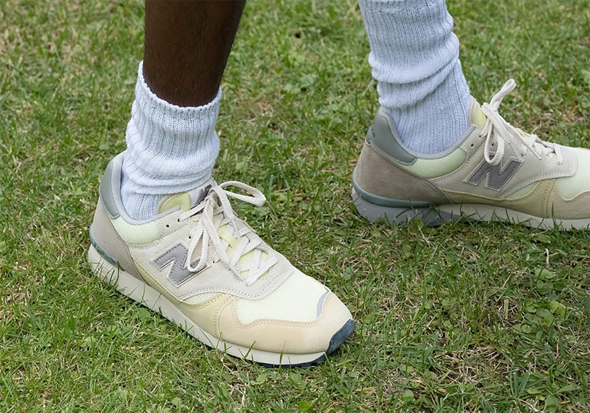 AURALEE and New Balance 475, A partnership built on subtlety