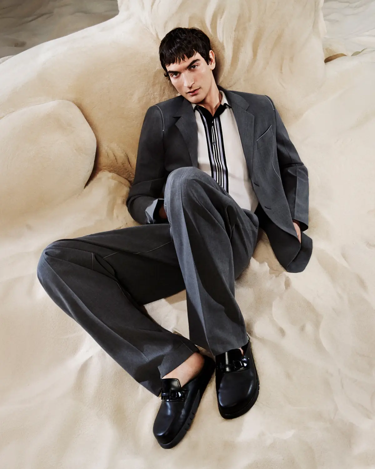 Ferragamo Pre-Fall 2024 campaign: A fusion of fantasy and reality