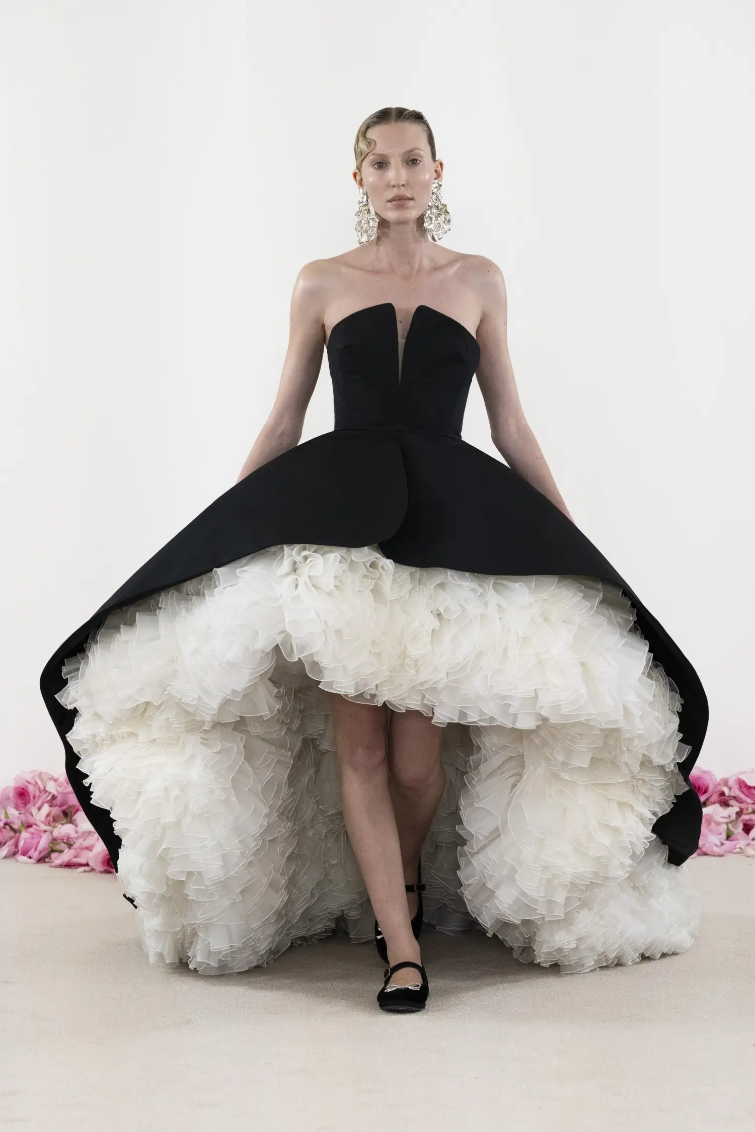 Giambattista Valli Haute Couture Fall-Winter 2023