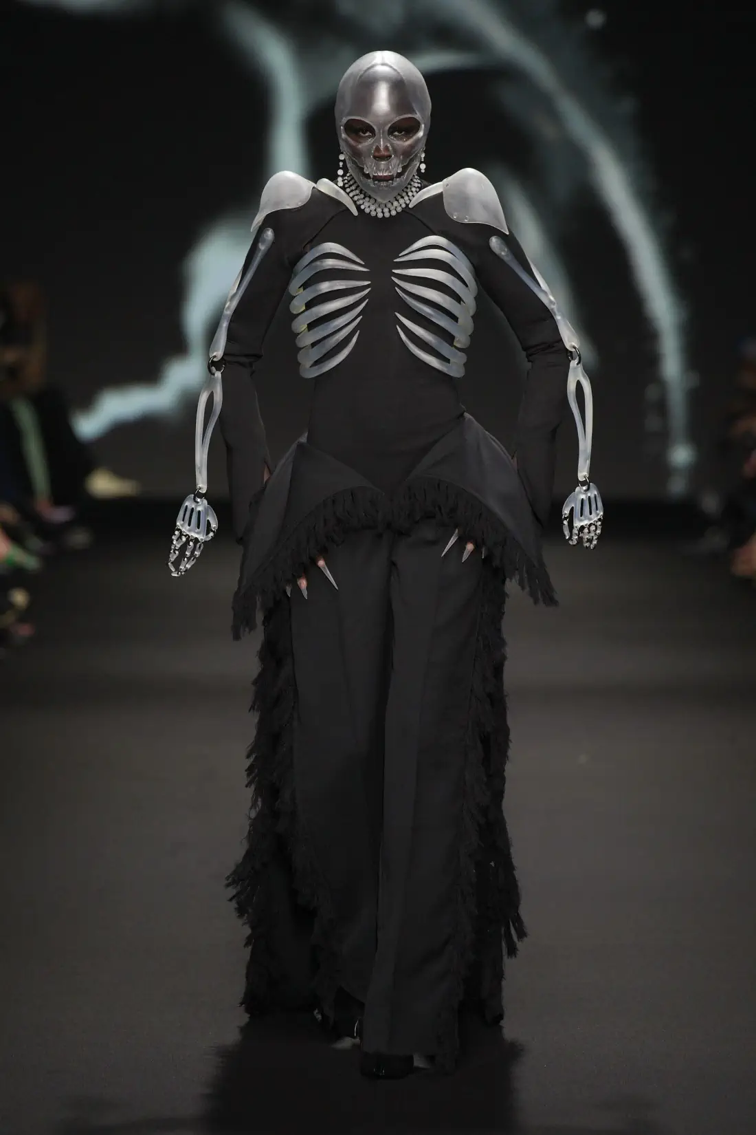 Robert Wun Haute Couture Fall-Winter 2024