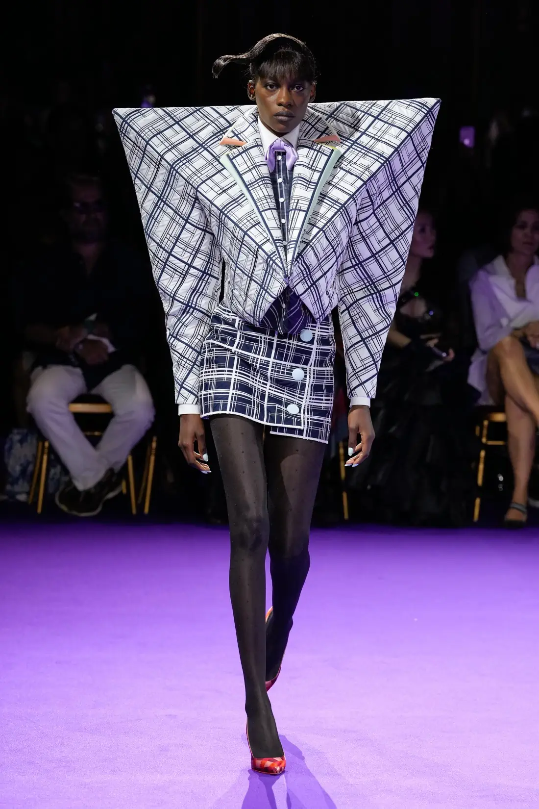 Viktor & Rolf Haute Couture Fall-Winter 2024